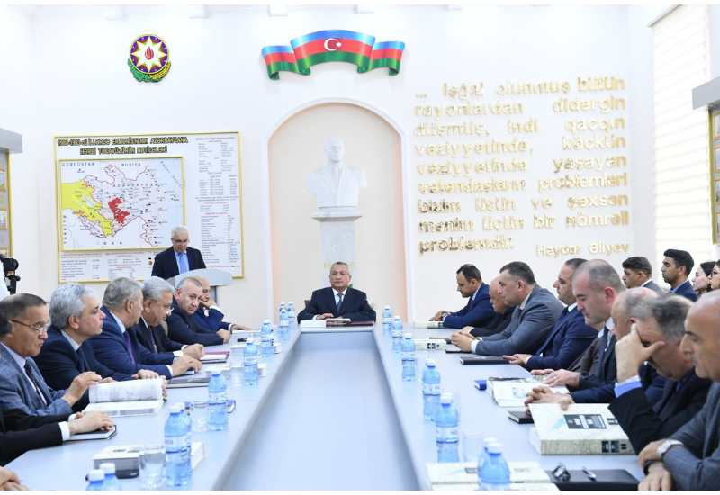 Dövlət Komitəsində Qərbi Azərbaycanla bağlı kitabın təqdimat mərasimi keçirilib
