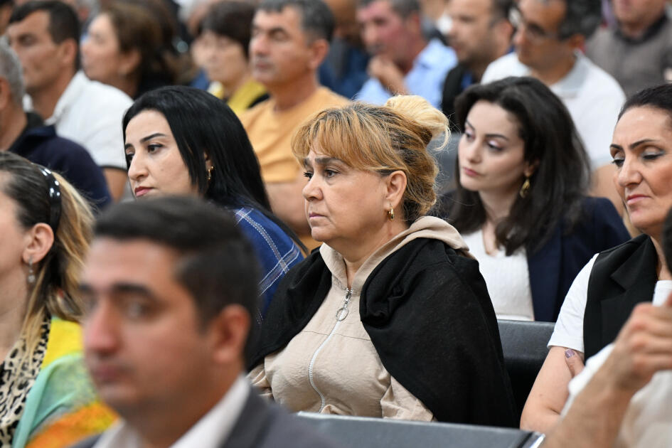 Ermənistan silahlı qüvvələrinin Azərbaycan ərazilərini işğal etməsi nəticəsində zərər çəkmiş şəxslər məhkəmədə ifadə veriblər