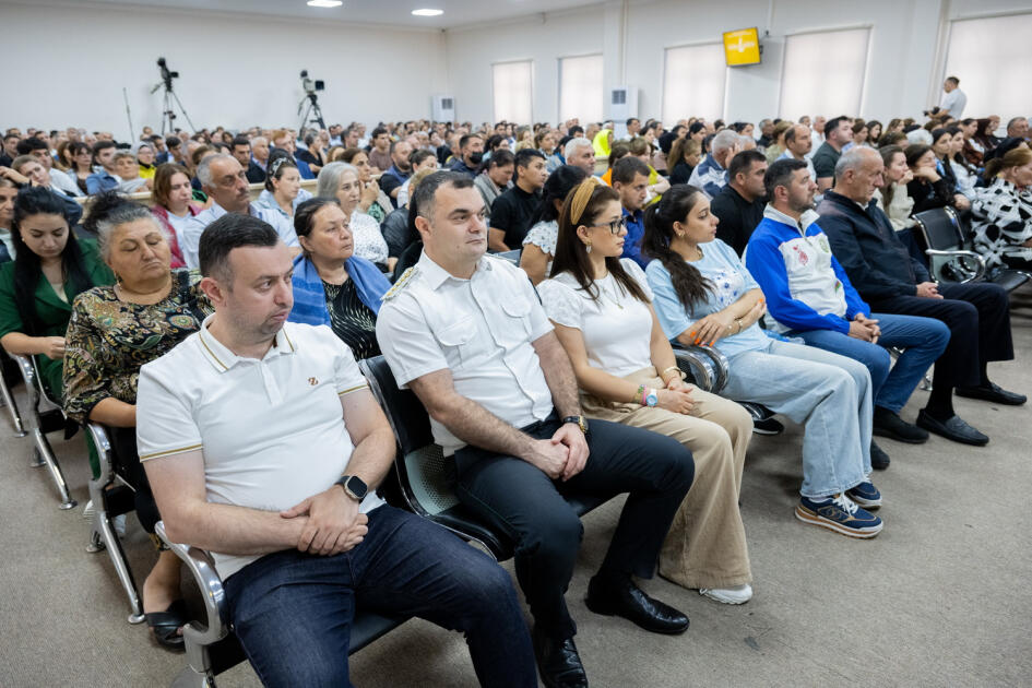 Ermənistan silahlı qüvvələrinin Azərbaycan ərazilərini işğal etməsi nəticəsində zərər çəkmiş şəxslər məhkəmədə ifadə veriblər