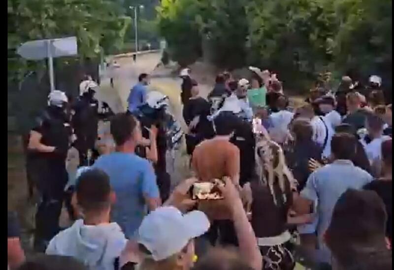 Столкновения с полицией в Сербии