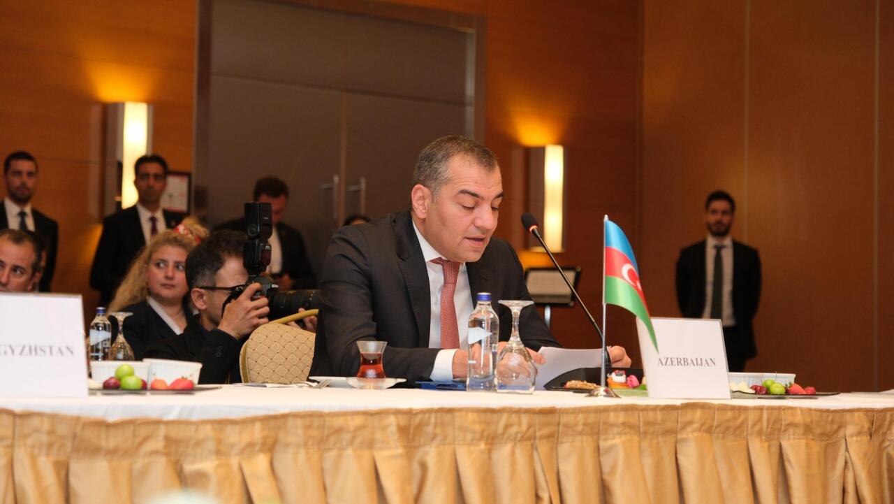 Делегация Азербайджана приняла участие в заседании министров туризма стран ОТГ
