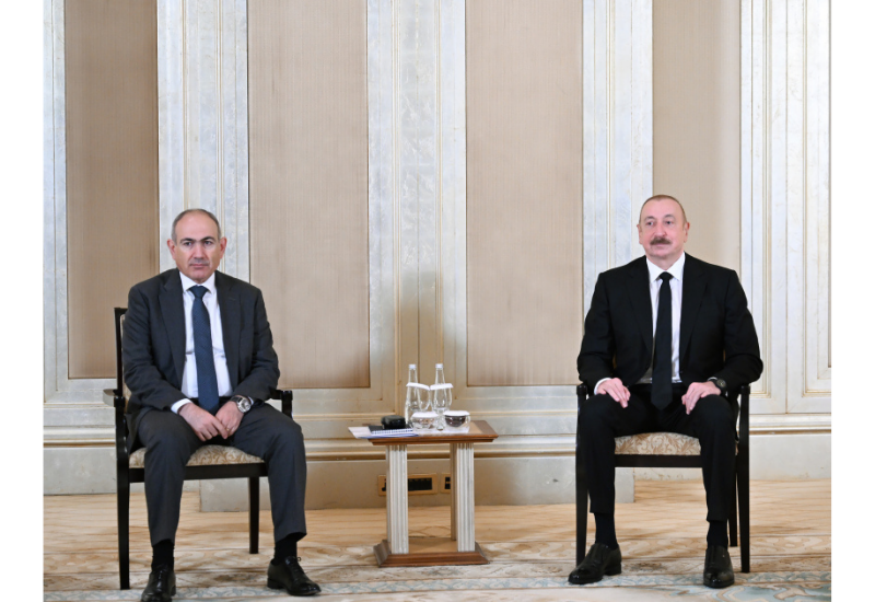 Əbu-Dabidə Prezident İlham Əliyevlə Nikol Paşinyan arasındakı görüş başa çatıb