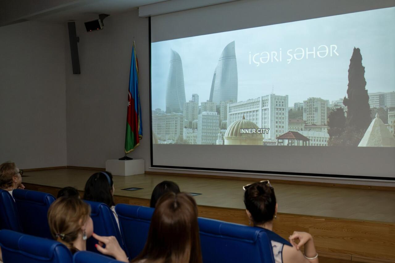 В Национальном музее искусств прошёл вечер кино и реставрационного искусства