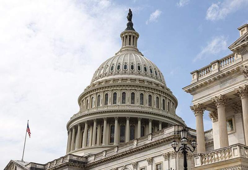 Рейтинг Демопартии в США продолжает падать