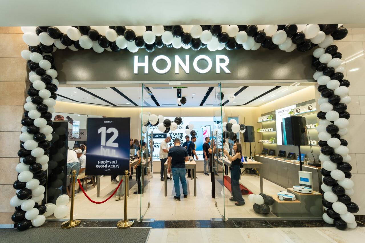 HONOR открывает первый фирменный магазин в Азербайджане