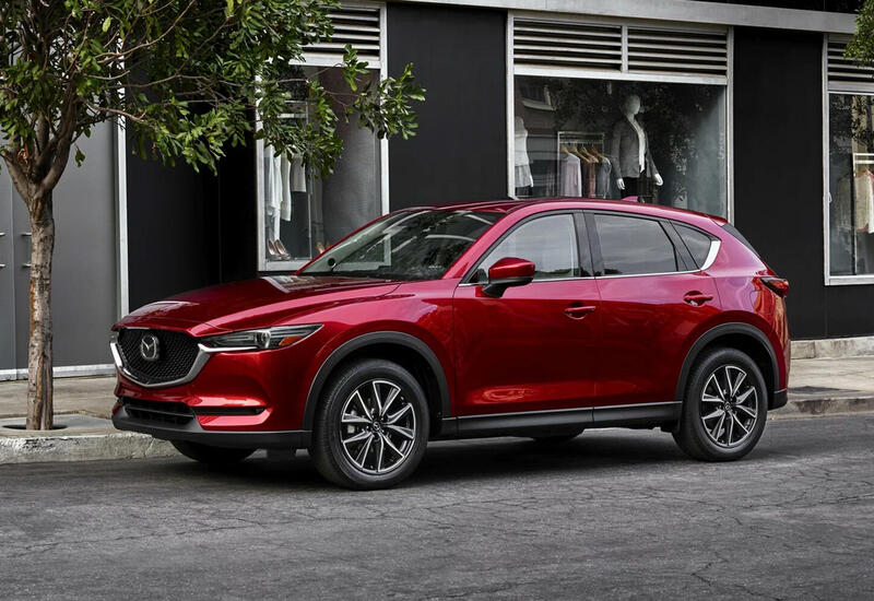 Названы 4 недостатка кроссовера Mazda CX-5 второго поколения