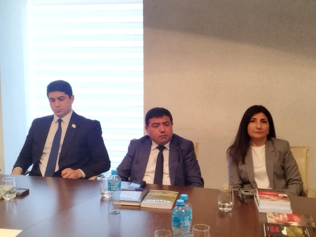 “Başlıbel: yaranışdan işğaladək” kitabının təqdimatı keçirilib
