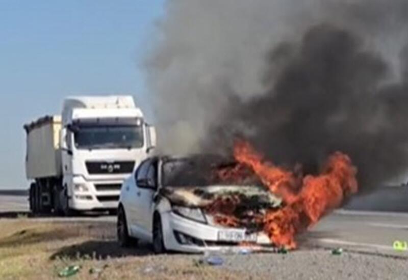 В Гаджигабуле сгорел автомобиль