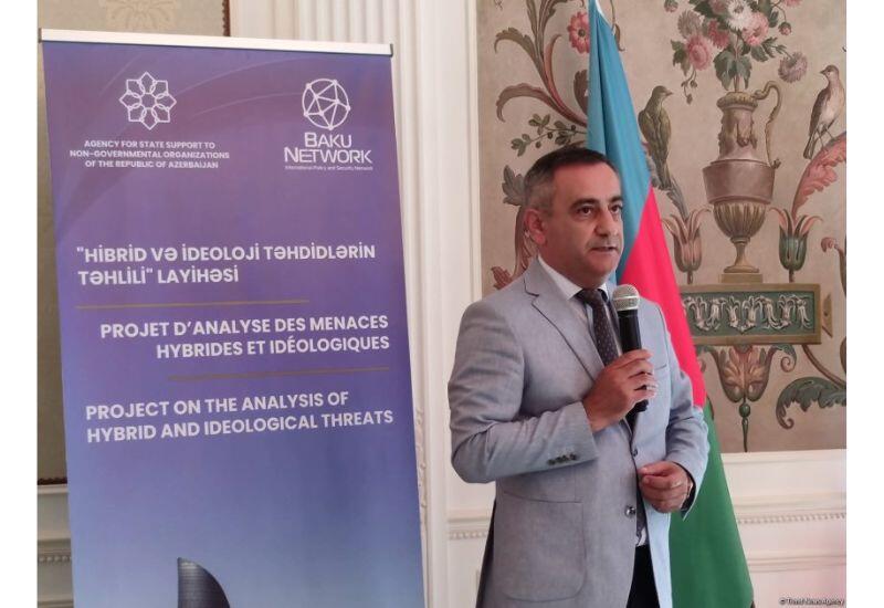 Несмотря на искусственные препятствия, Baku Network смог впервые организовать выставку, посвящённую памяти азербайджанских журналистов-шехидов