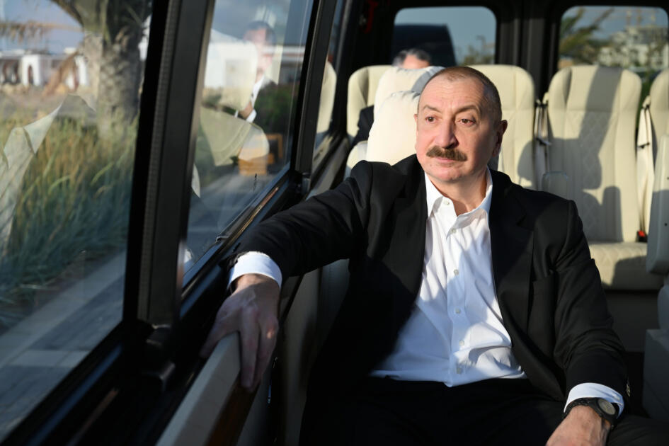 Президент Ильхам Алиев и председатель Халк Маслахаты Туркменистана Гурбангулы Бердымухамедов посетили Sea Breeze