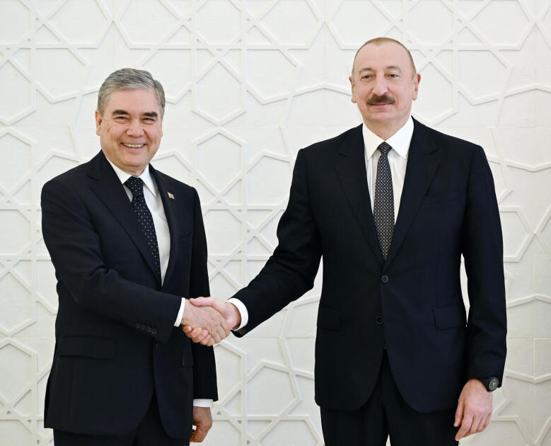 Prezidenti İlham Əliyevin Türkmənistan Xalq Məsləhətinin sədri Qurbanqulu Berdiməhəmmədov ilə görüşü olub