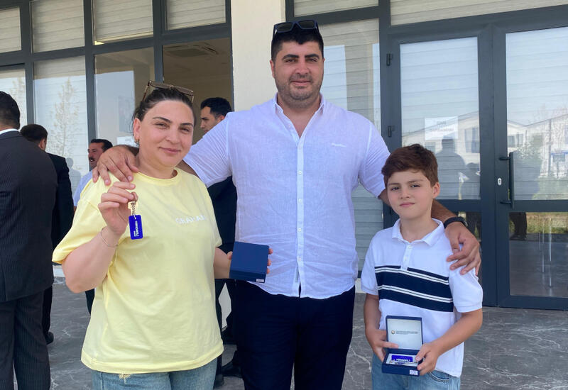 Növbəti köç karvanı Kəngərli kəndinə çatıb