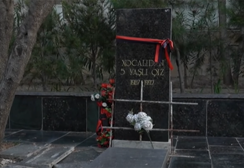 5 yaşlı Xocalı qurbanının məzarı açıldı