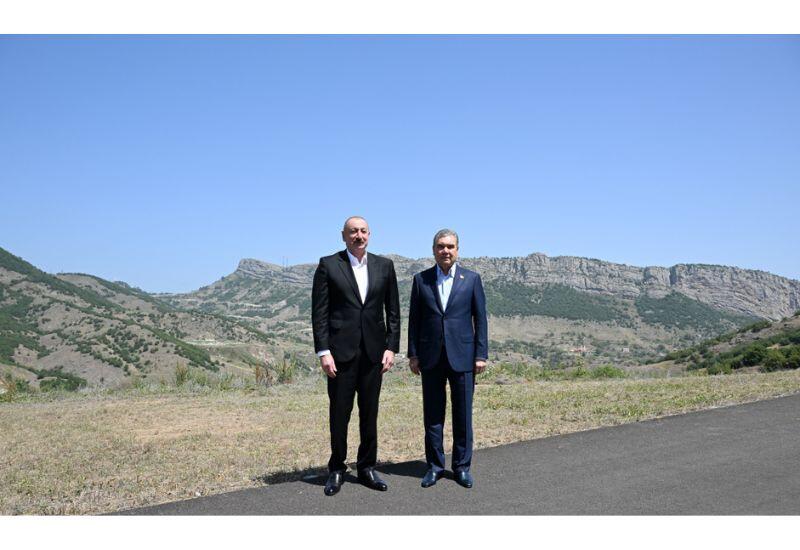 Президент Ильхам Алиев и Гурбангулы Бердымухамедов сфотографировались на фоне села Дашалты Шушинского района