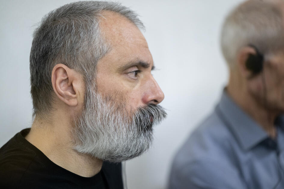 Ermənistan silahlı qüvvələri tərəfindən əsir və girov götürülmüş, xəsarətlər almış zərərçəkmişlər məhkəmədə ifadə veriblər