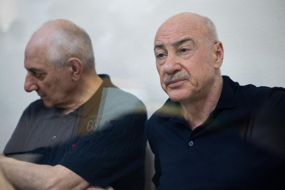 Ermənistan silahlı qüvvələri tərəfindən əsir və girov götürülmüş, xəsarətlər almış zərərçəkmişlər məhkəmədə ifadə veriblər