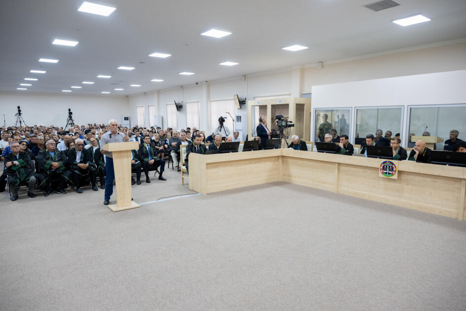 Ermənistan silahlı qüvvələri tərəfindən əsir və girov götürülmüş, xəsarətlər almış zərərçəkmişlər məhkəmədə ifadə veriblər