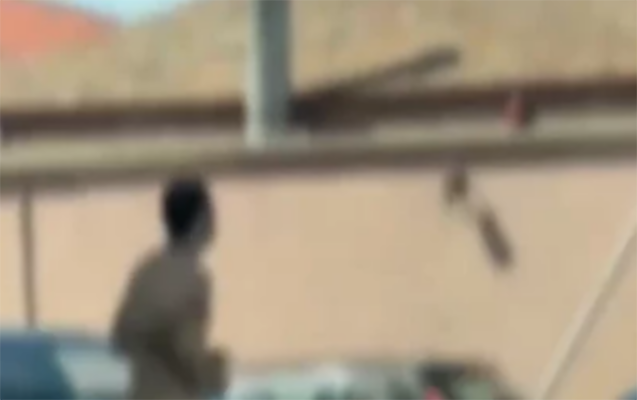 Bakıda çılpaq gəzən gənc saxlanıldı