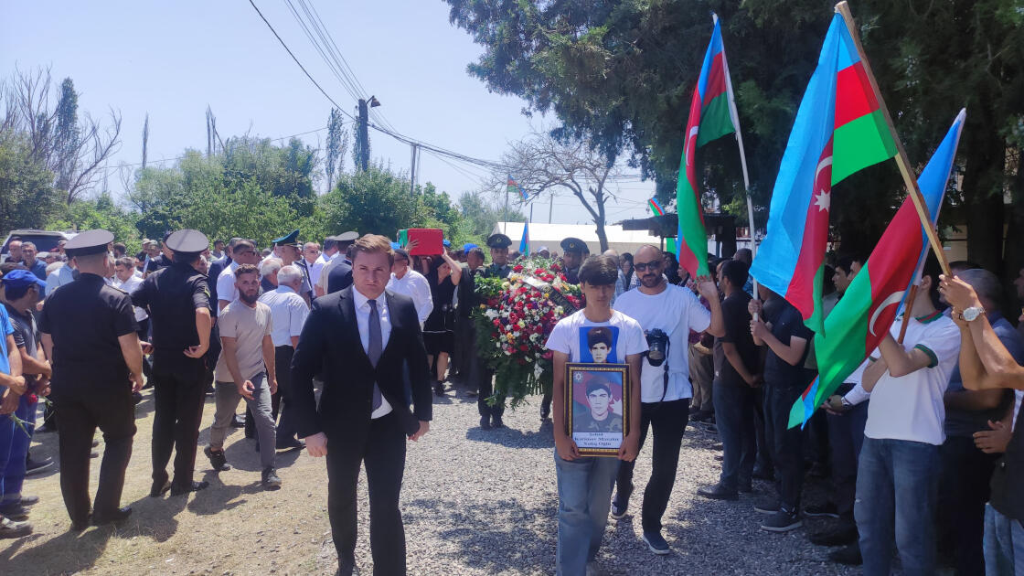 Otuz bir il əvvəl şəhidlik zirvəsinə ucalan döyüşçü Xaçmazda dəfn olunub