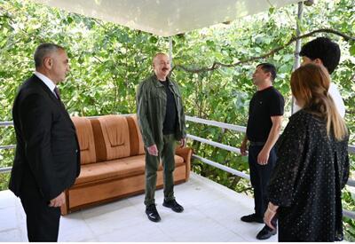 Президент Ильхам Алиев посетил село Ханъюрду в Ходжалинском районе, встретился с группой переселившихся в село жителей - ФОТО - ВИДЕО