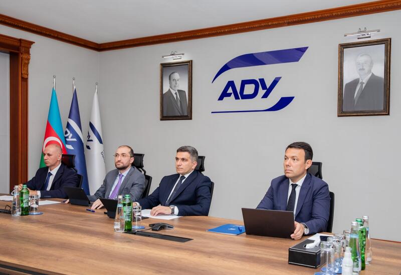 Азербайджан и Пакистан обсудили перспективы сотрудничества в ж/д сфере