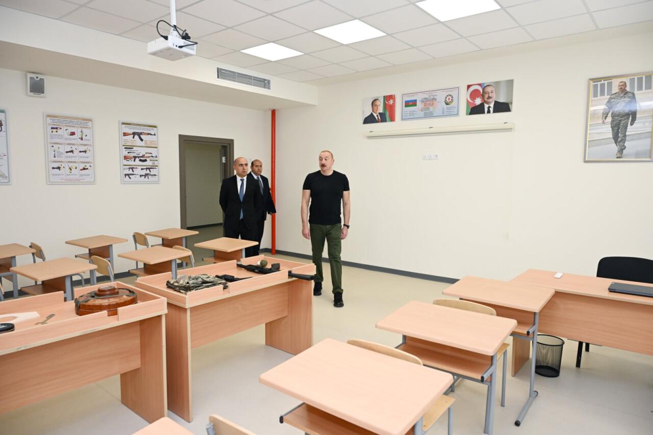 Президент Ильхам Алиев принял участие в открытии здания Агдамской городской полной средней школы номер 1