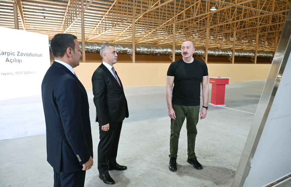 Президент Ильхам Алиев принял участие в открытии Ходжалинского кирпичного завода