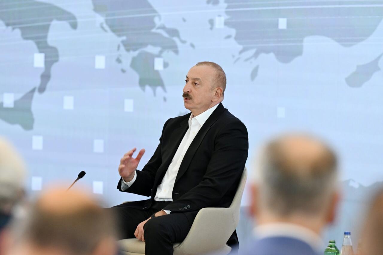 В Ханкенди состоялась встреча Президента Ильхама Алиева с участниками III Шушинского Глобального медиафорума