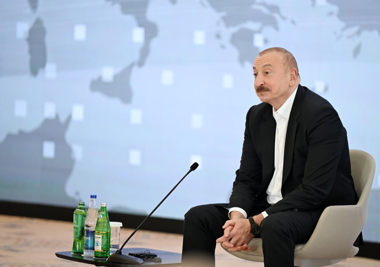 В Ханкенди состоялась встреча Президента Ильхама Алиева с участниками III Шушинского Глобального медиафорума