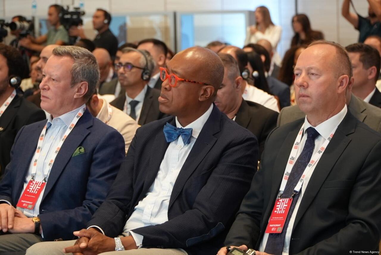 3-cü Şuşa Qlobal Media Forumu işinə davam edir