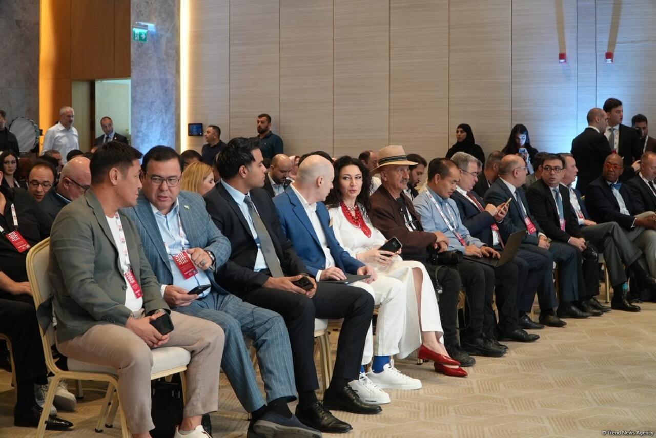 3-cü Şuşa Qlobal Media Forumu işinə davam edir