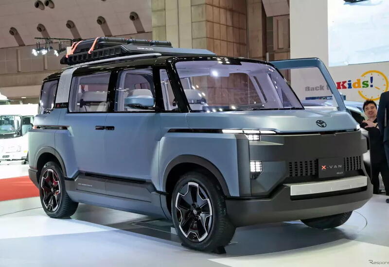 Toyota готовит «внедорожный» минивэн