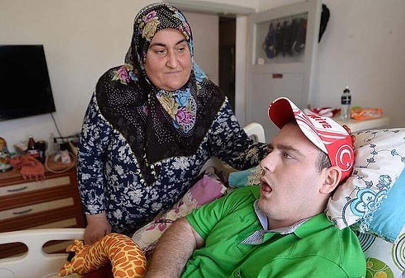 Qəzadan sonra əlil qalan gəncə analıq edən qadın