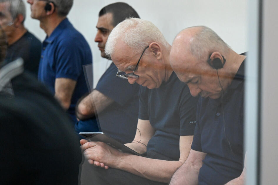 Пострадавшие и родственники жертв армянских провокаций дали показания в суде