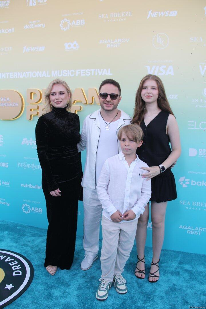 Под летним небом Каспия в Баку стартовал Dream Fest 2025
