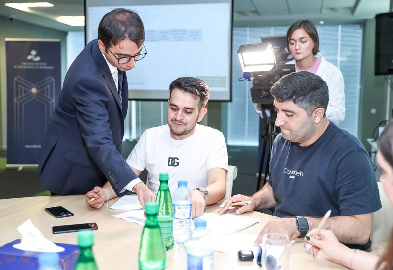 SOFAZ провел тренинг для представителей СМИ