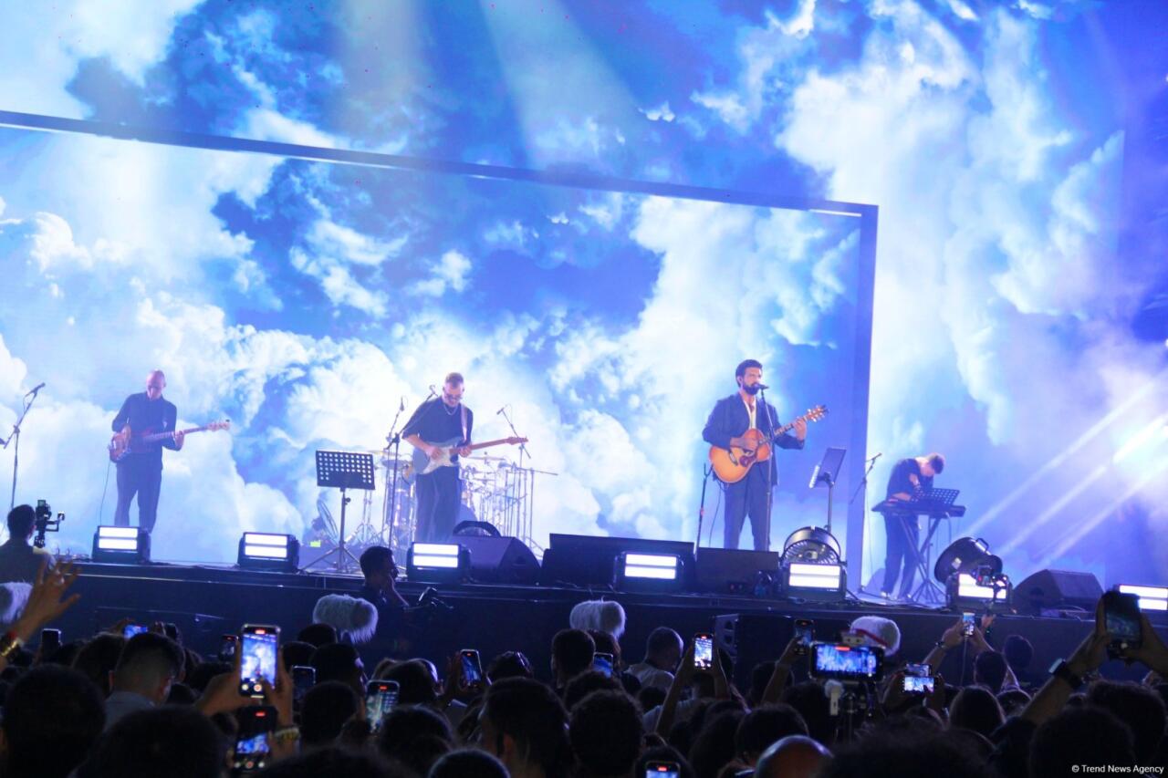 В Баку состоялось феерическое открытие Dream Fest