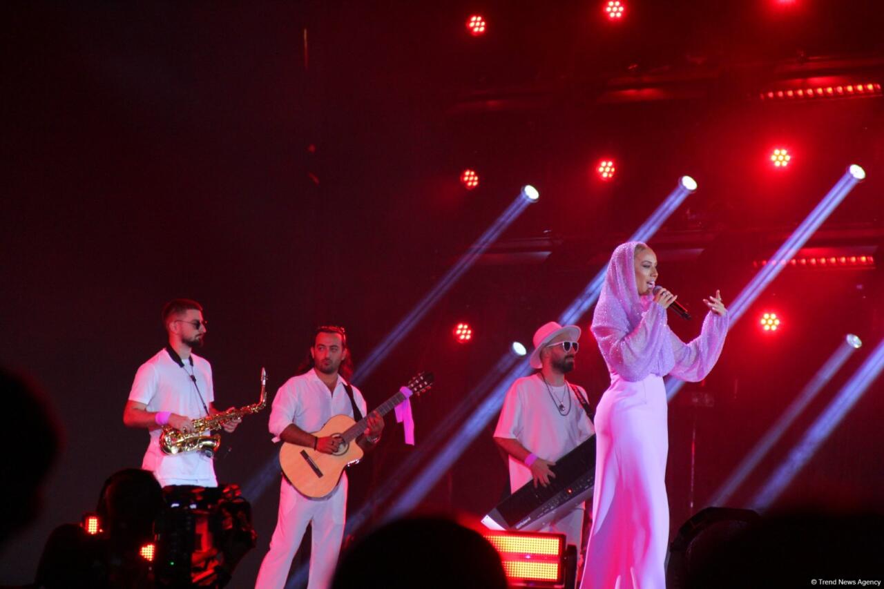 В Баку состоялось феерическое открытие Dream Fest