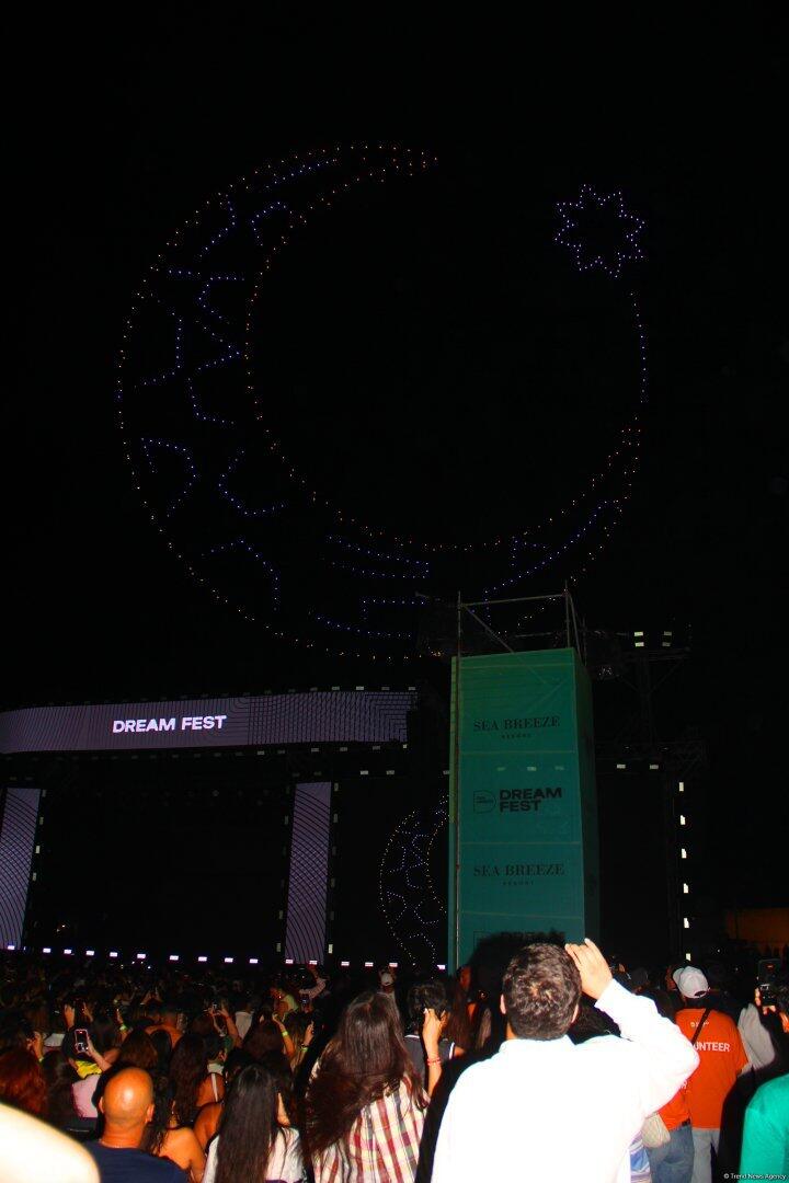 В Баку состоялось феерическое открытие Dream Fest