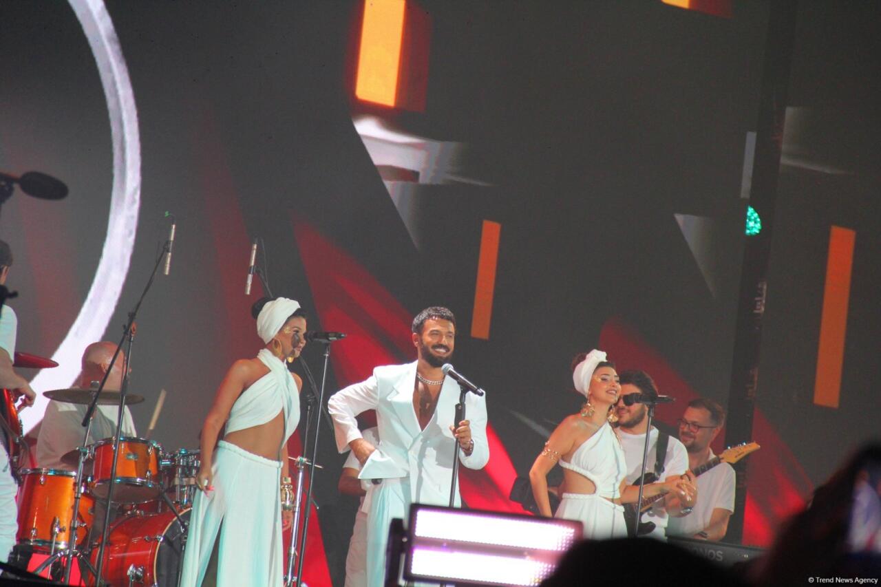 В Баку состоялось феерическое открытие Dream Fest