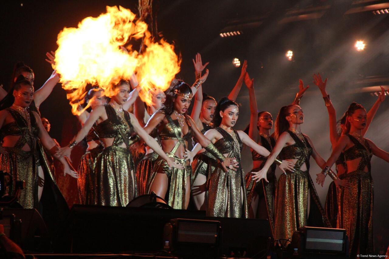 В Баку состоялось феерическое открытие Dream Fest