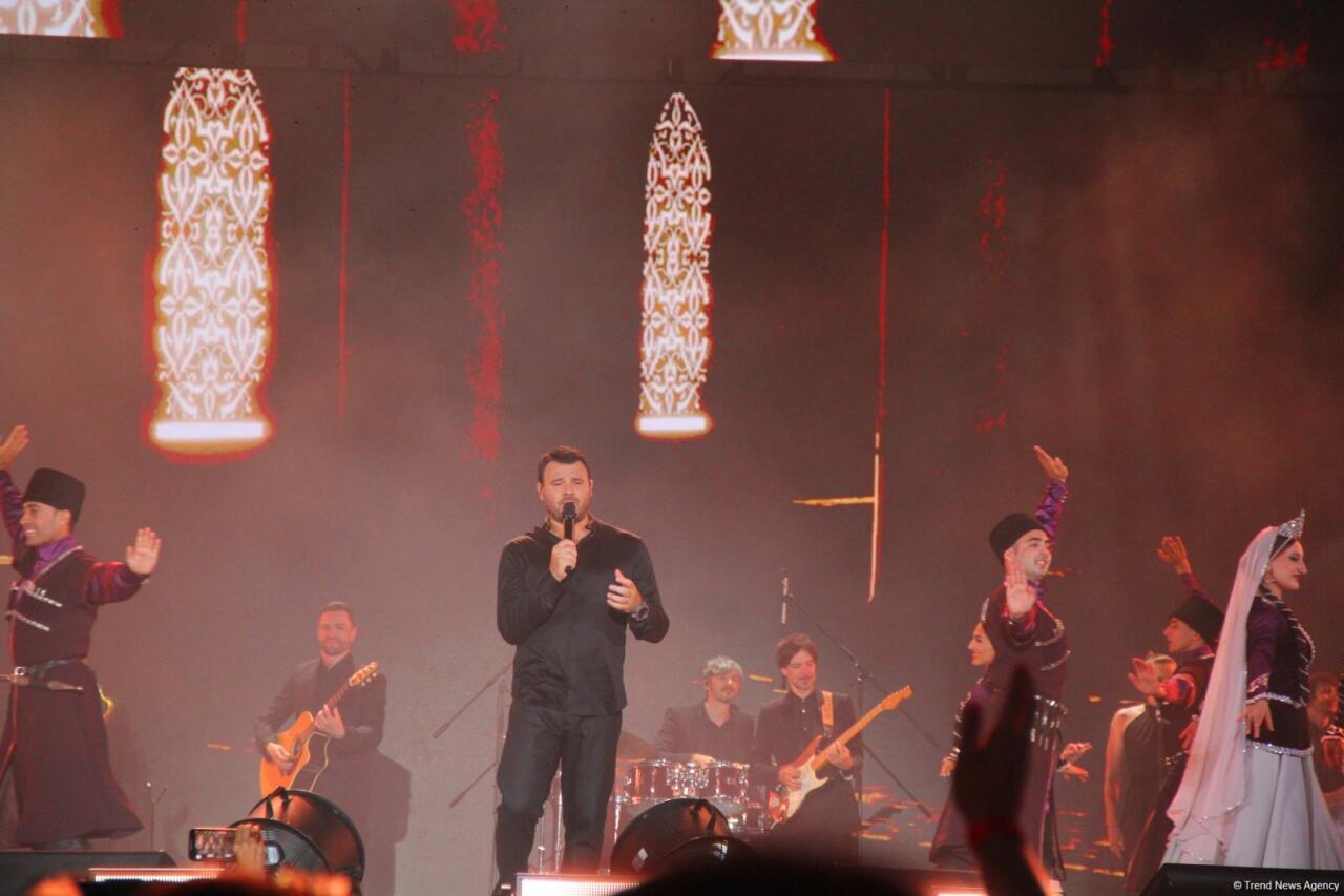 В Баку состоялось феерическое открытие Dream Fest