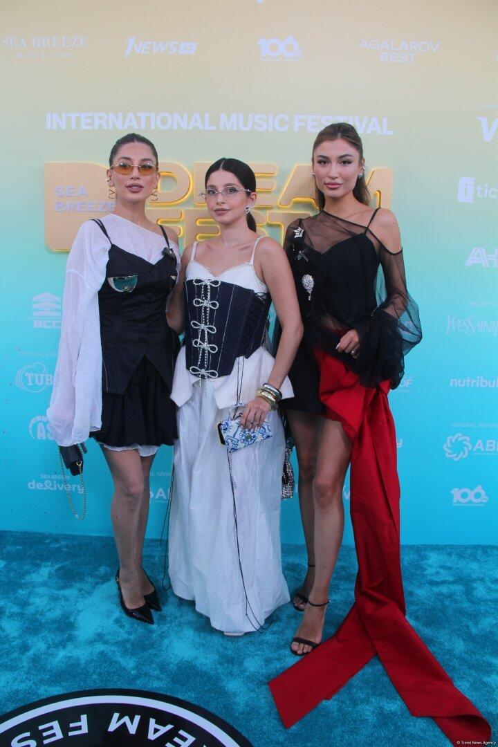 Бирюзовая магия на берегу Каспия: второй день Dream Fest 2025 в Баку