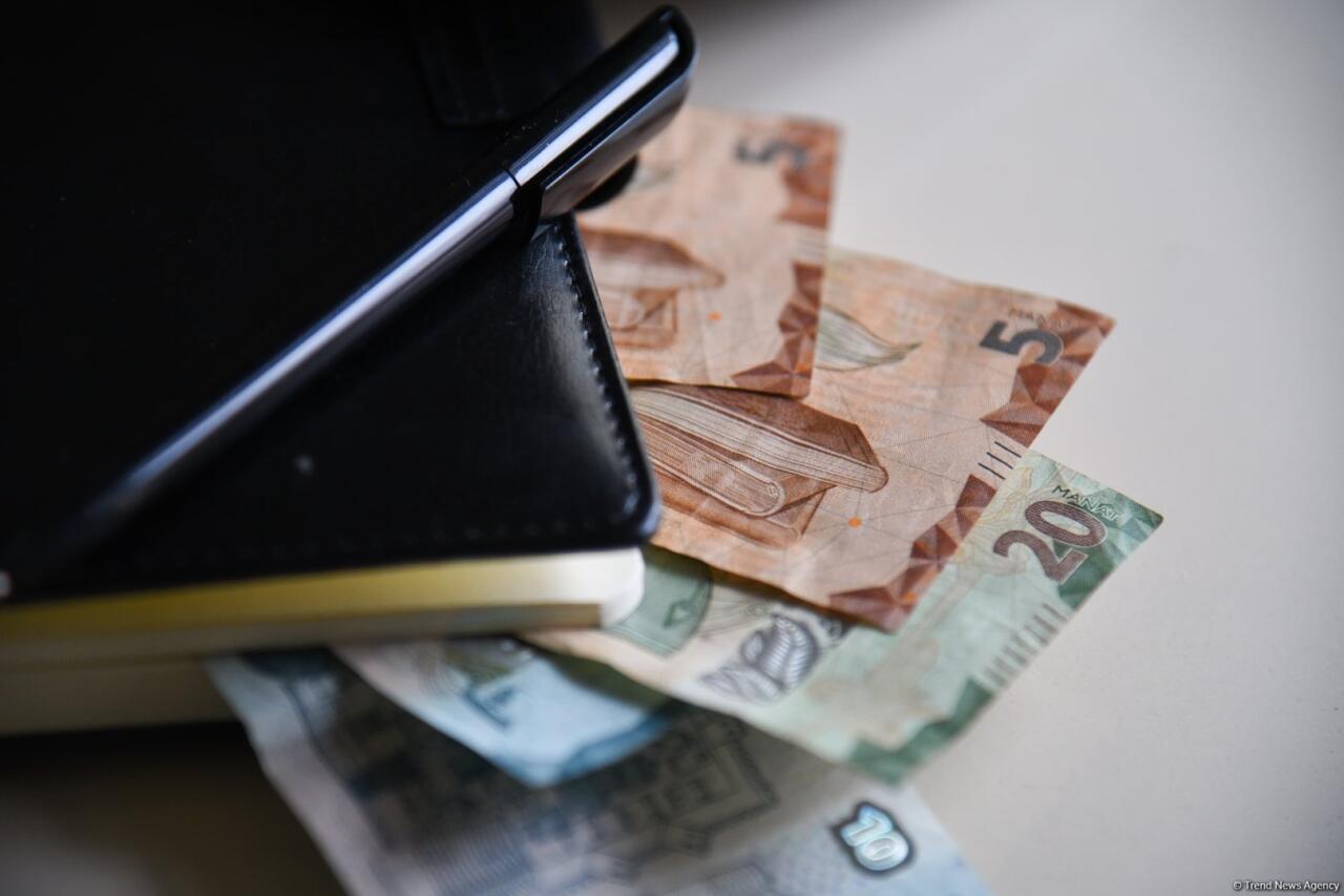 Doktorantlara, ali təhsil, orta ixtisas və peşə təhsili müəssisələrində təhsil alan tələbələrə verilən təqaüdlərin məbləği artırıldı