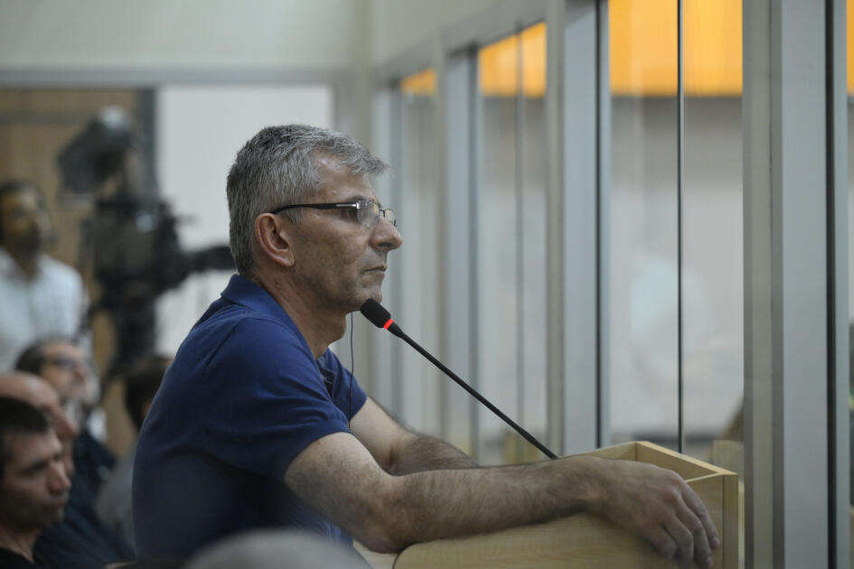Ermənistan silahlı qüvvələrinin hücumları nəticəsində yaralanmış, mülklərini itirmiş, əsirlikdə və girovluqda olmuş zərərçəkmiş şəxslər məhkəmədə ifadə veriblər