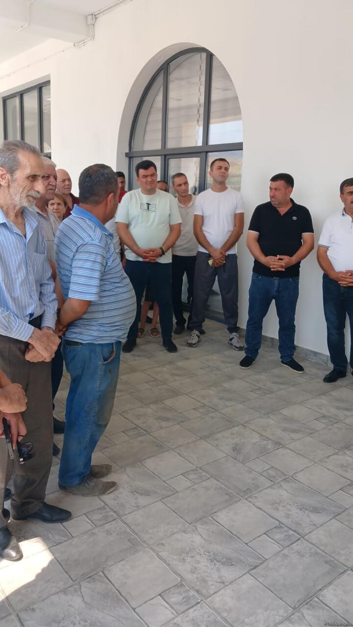 В село Хыдырлы Агдамского района прибыла очередная группа бывших вынужденных переселенцев