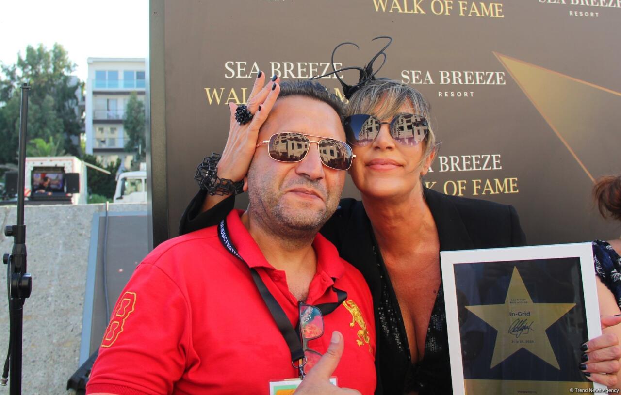 Сразу пять звезд-легенд 80-90-х зажглись на Walk of Fame в Баку