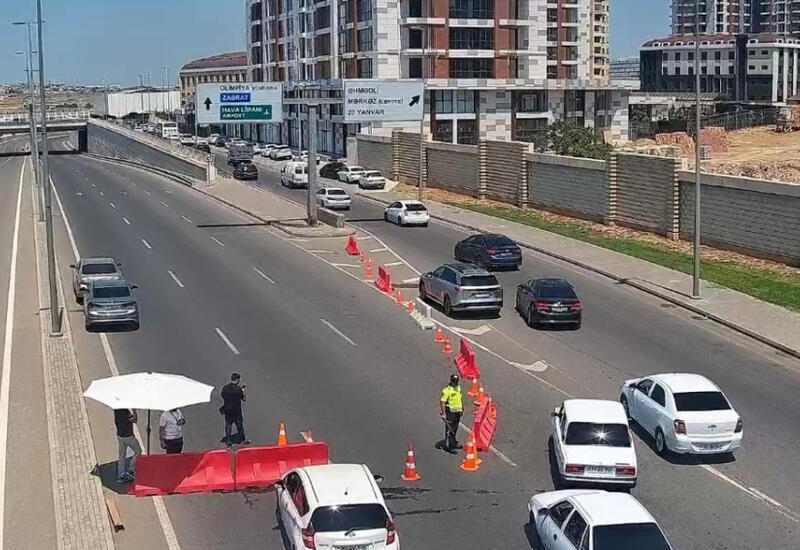 На одном из проспектов Баку ограничено движение в связи с концертом