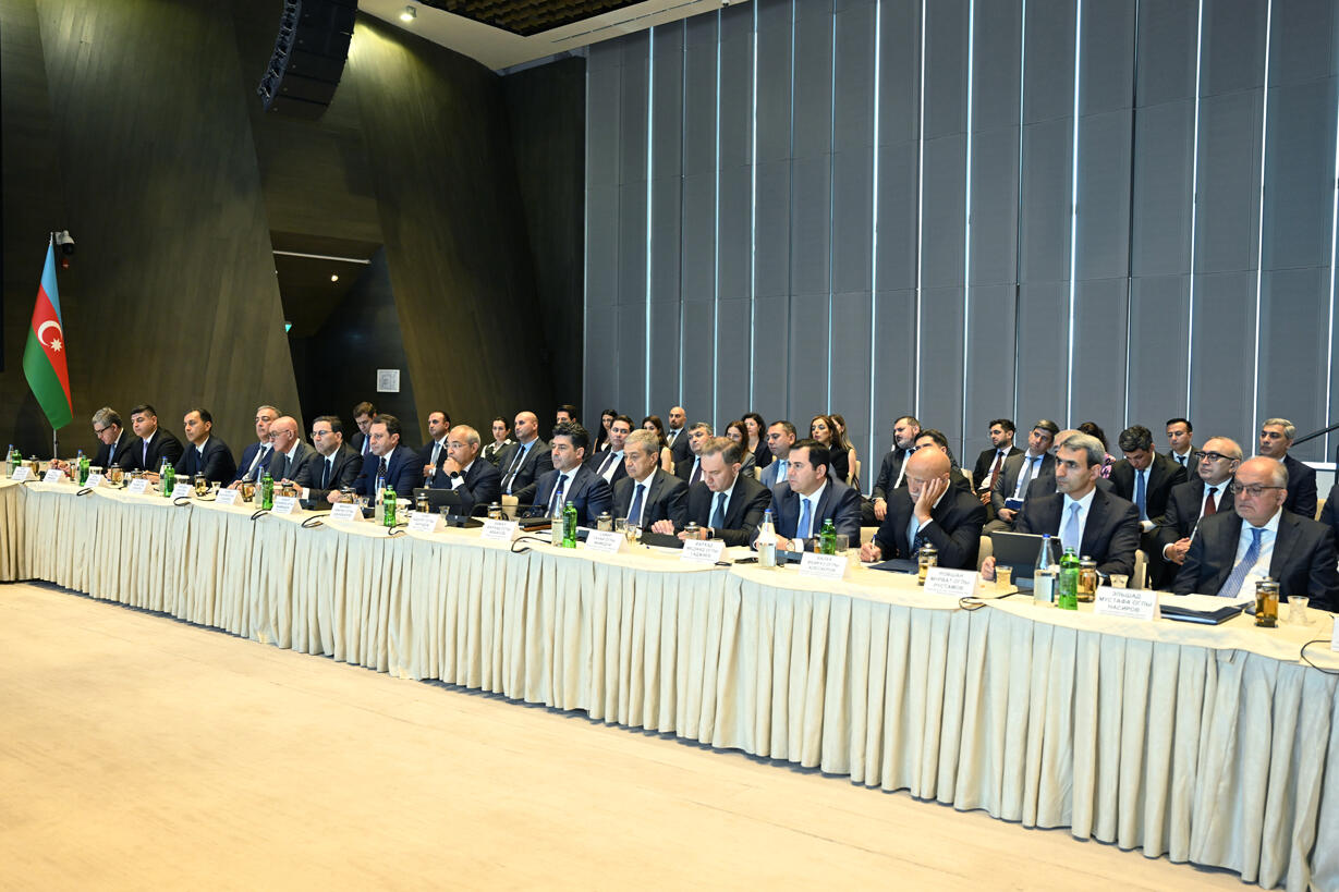 Türkmənistanla Birgə Hökumətlərarası Komissiyanın iclası keçirilib