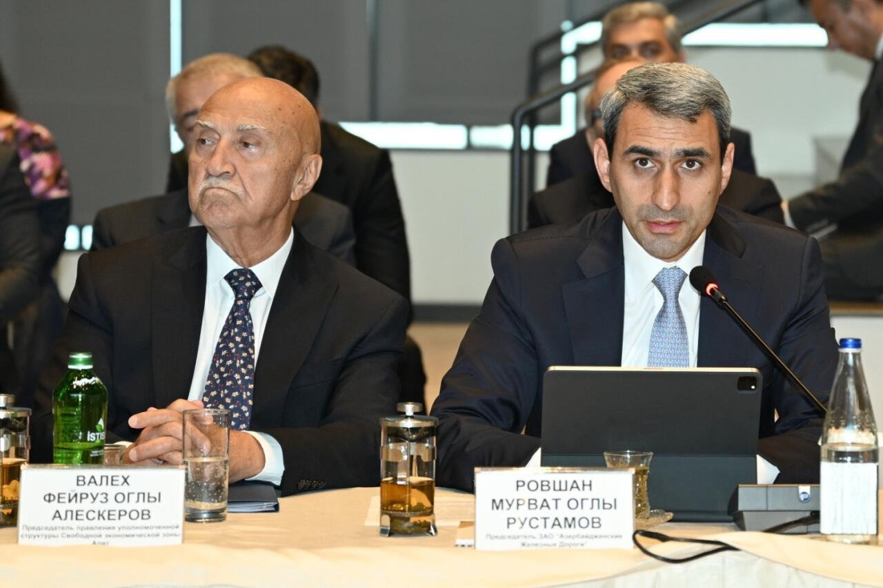 Türkmənistanla Birgə Hökumətlərarası Komissiyanın iclası keçirilib